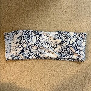 Zaful Blue and White Snake Print Bikini Top